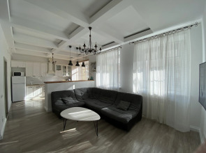 Апартаменты Bright Apartment