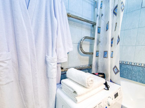 Апартаменты FSF Однушка В Мирном 6/3-Бесконтактный заезд