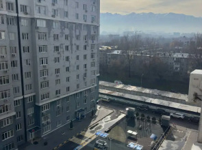 Апартаменты 105 около арбата с видом на горы