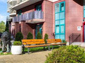 Апартаменты Дом у Дендрария Red apartments Сальвия