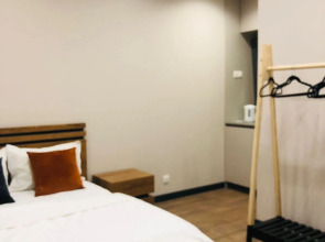 Апартаменты Amiryan Republic Square Apartment