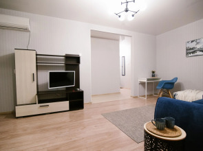 Апартаменты у городских прудов