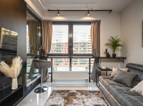 Апартаменты Представительский Люкс с Балконом Elite Apartments