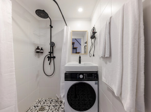 Квартира Уютная студия в центре с окнами в тихий двор