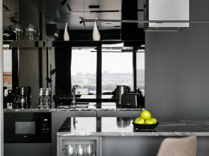 Апартаменты Loca Republic на 20 Этаже с Панорамным Видом