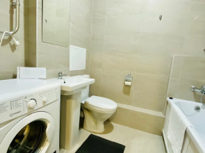 Pant House Ватутинки на Чароитовой Апартаменты