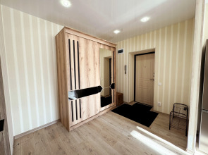 Квартира 2-комнатная на Октябрьской 3