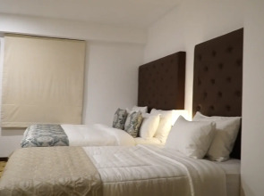 Отель City Colombo 02