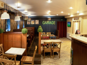 Отель Автолегенды