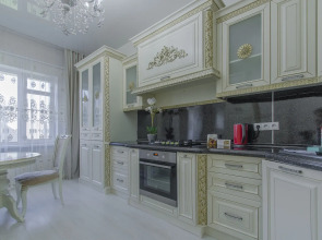 Апартаменты 4 комнатная на заливе