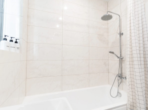 Апартаменты на Мысхакском шоссе с панорамным видом 3