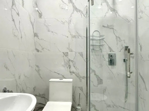 Апартаменты уютные ApartMari Пионерский: с видом на море, первая линия с выходом на пляж