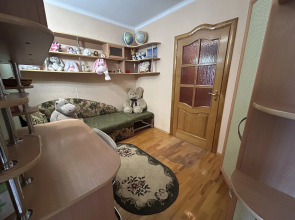 Квартира 2-х комнатная в центре посёлка Тульского