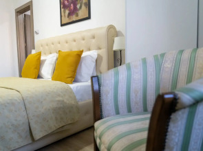 Отель Avenue Parliament