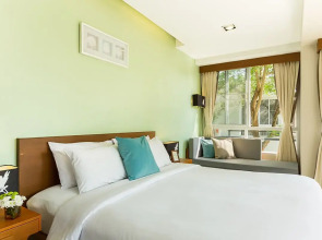 Отель Bandara On Sea