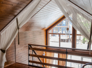 Шале Aishah House 1