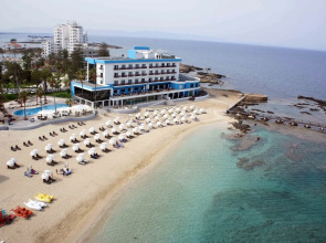 Отель Arkin Palm Beach