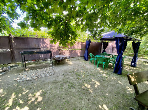 Гостевой Дом Вишнёвая