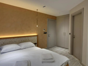 Отель 21 Rooms Hotel