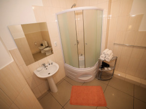 Отель Jam Trusakvets