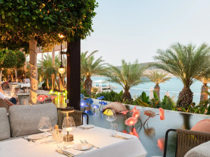 Отель Biblos Alacati