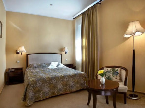 Отель Гринвей