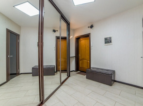 Апартаменты Двухкомнатные на Радищева 33