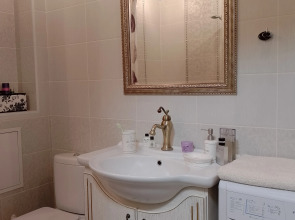 Квартира Притомский Классик, 2-комнатные апартаменты напротив Кассационного суда, рядом с Кузбасс-Арена