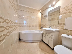 Апартаменты Четырехкомнатные в Центре