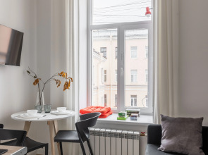 Квартира Уютная студия в центре с окнами в тихий двор