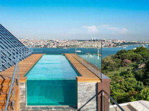 Hotel The Ritz-Carlton, Istanbul.