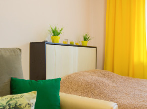 Апартаменты на улице Дмитрия Михайлова 1