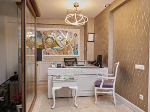 Albinas Hotel Old City