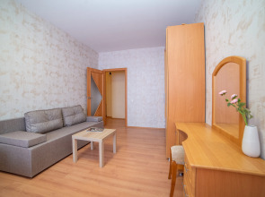 Апартаменты Трехкомнатная в центре