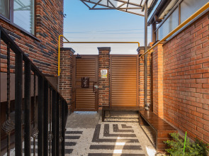 Loft Apartments с пректором и терассой