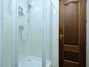 Квартира Свободна - Полянка 28