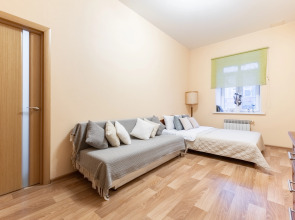 Апартаменты Comfort Home на 16 гостей на Карла Маркса 39