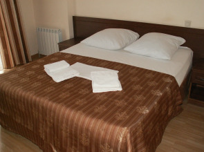 Отель Камелот