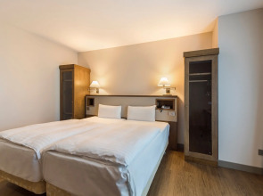 Отель CH Bucharest