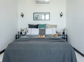 Апартаменты Apartment hotel Прибрежный Оазис: с видом на море в знаковой Порта Батуми