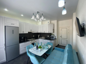 Апартаменты с Видом на Горы в Жк Изумрудный Город