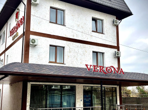 Отель Verona