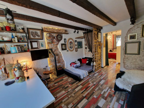 Квартира атмосферные двухкомнатные апартаменты в расшиpеннoм центpе