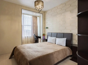 Апартамент Солнечный в центре Сочи у моря с балконом