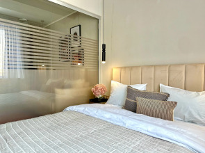 Апартаменты Яркая студия Моно с Видом на Коктобе