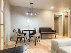 Апартаменты комфорт на набережной Гюллинга