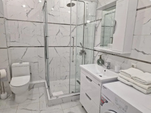 Апартаменты Flatirini на Братьев Темировых 69/3