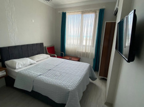 Отель Elit Holiday Hotel