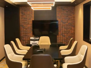 Отель Zest Metropole