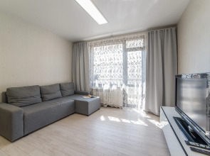 Апартаменты Двухкомнатные на Радищева 33